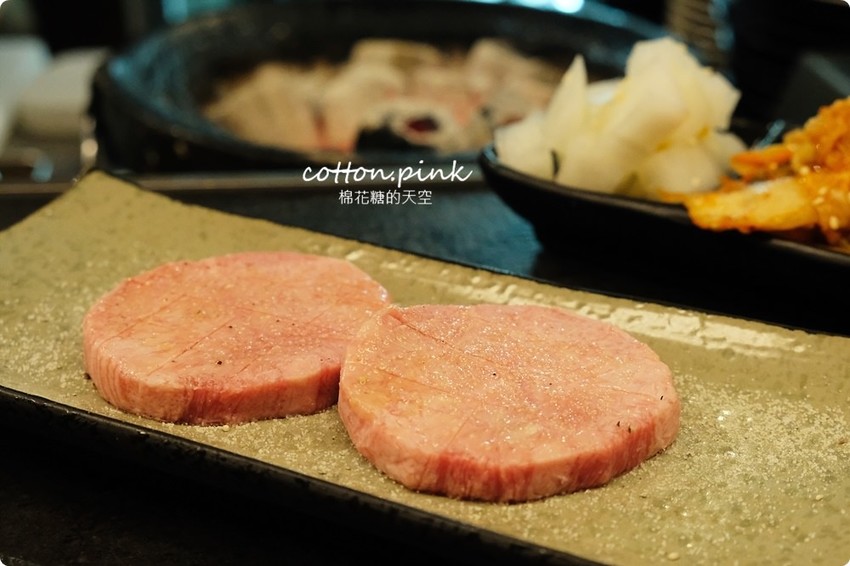 台中燒肉這家不能錯過,全程桌邊服務超享受,板前燒肉一徹刁嘴朋友也滿意