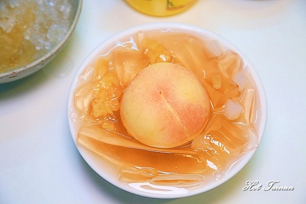 清水堂愛玉專賣店:【台南美食】掉落在愛玉冰裡的仙桃,吃了聽說會長生不老喔!?清水堂愛玉冰