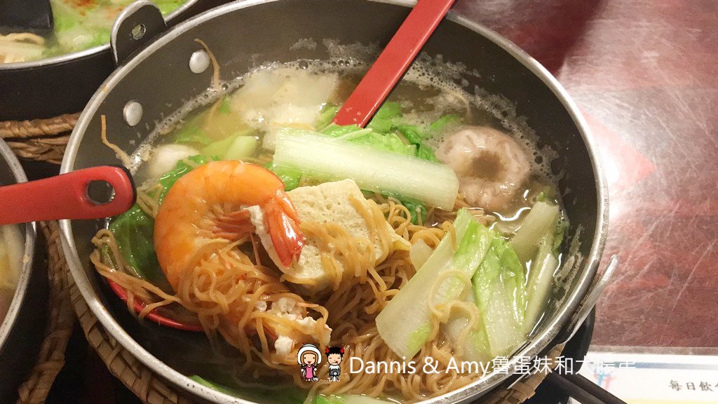 《新竹新豐平價壽司》阿嬤壽司。花壽司。鍋燒雞絲麵。關東煮。夏日限定涼麵︱（影片）