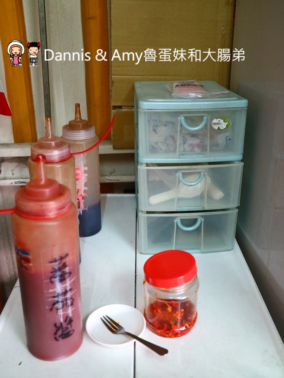 《新竹早餐推薦》應許地18早午餐。健康又好吃的早餐美食。大份量饅頭肉排蛋。Q彈多饀料蛋餅︱新竹高商十八尖山旁（影片）