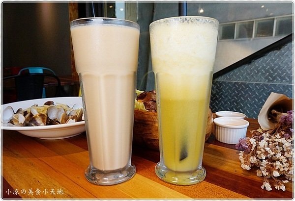 諾諾索 Non Lo So:諾諾索 Non Lo So║貨櫃屋太跳Tone!隱藏中友百貨巷弄內,平價義式料理,超浮誇骰子牛沙拉山!