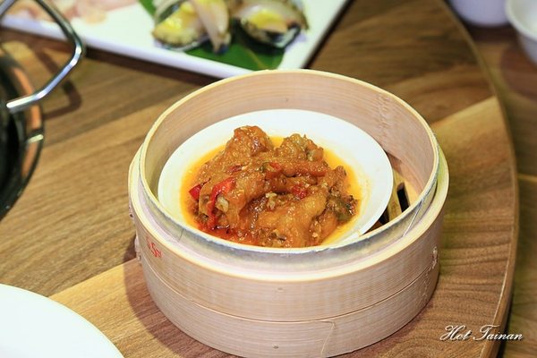 周記港食：【台南美食】港式火鍋開賣！燒臘商業午餐平日限定開賣，市政府週邊美食：周記港食