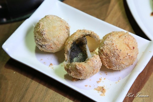 周記港食：【台南美食】港式火鍋開賣！燒臘商業午餐平日限定開賣，市政府週邊美食：周記港食