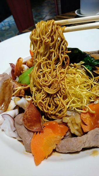 33691395_1891274507570896_1968352725431222272_n