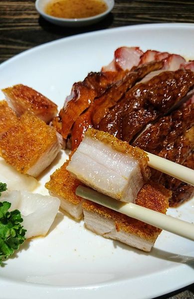 33689064_1891177697580577_2947494914029518848_n