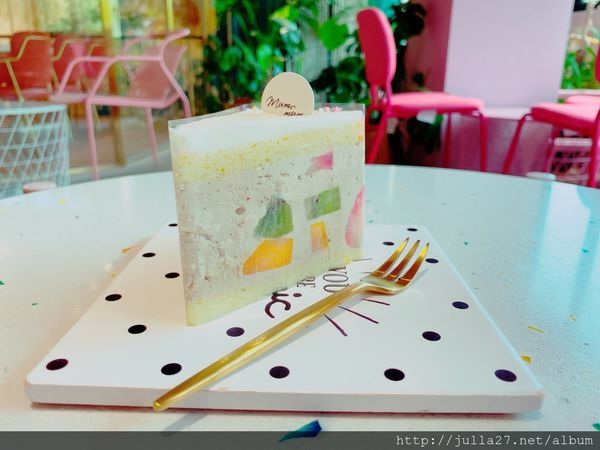 20200808_052445467_iOS