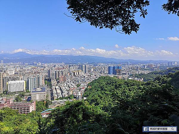 台北登山步道【象山親山步道初體驗】飽覽101美景/101跨年煙火最佳拍攝景點/台北休閒旅遊推薦