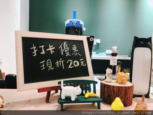 圓圓家愛吃貨-《台北中山》網美瘋IG打卡聖地，酸甜草莓好滋味，初戀好味道