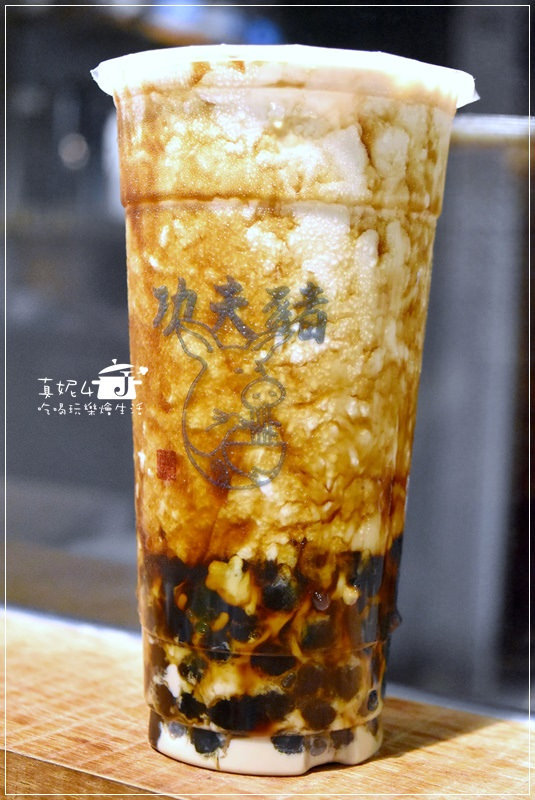 新店排隊牛肉麵 功夫豬私廚好麵