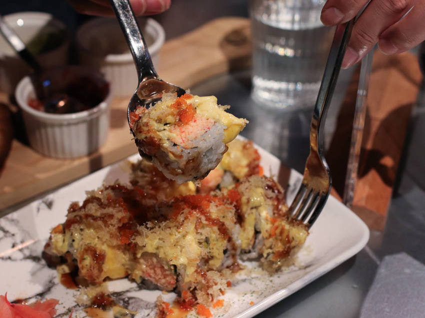 信義區百萬夜景，花酒蔵海鮮吧-台北最時尚海鮮餐廳！ - Lexies Blog，寫食派