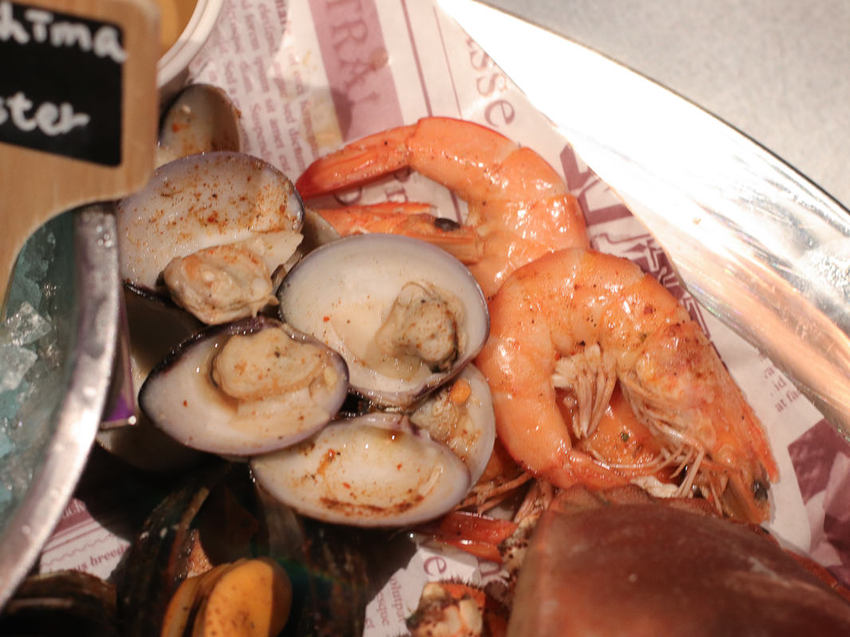 信義區百萬夜景，花酒蔵海鮮吧-台北最時尚海鮮餐廳！ - Lexies Blog，寫食派