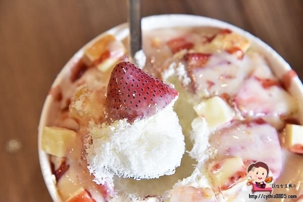 桃園中壢美食-托比帕克 甜品專賣店-平價雪冰再一家,抹茶雪冰料好多 @民宿女王芽月-美食.旅遊.全台趴趴走