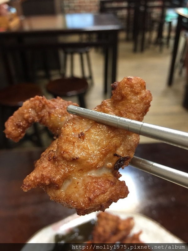 阿芳魯肉飯：【新北新莊】阿芳滷肉飯/橙汁炸肉啵棒的滋味