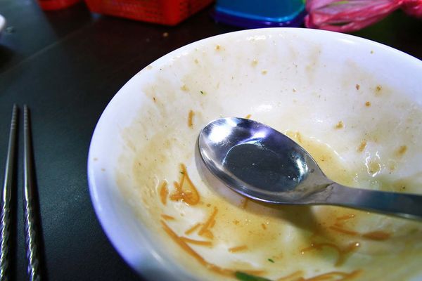 【宜蘭美食】和記大腸麵線臭豆腐-美味的爆漿臭豆腐