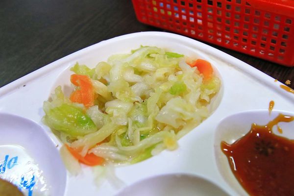 【宜蘭美食】和記大腸麵線臭豆腐-美味的爆漿臭豆腐