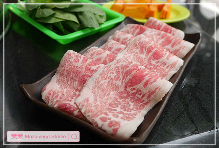 黑哥自助石頭火鍋 黑哥自助石頭火鍋