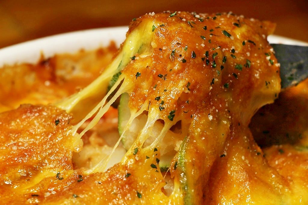 台中西屯，麥意斯咖啡蔬食，來一點不一樣的異國餐點吧。 - 微笑Joe幸運