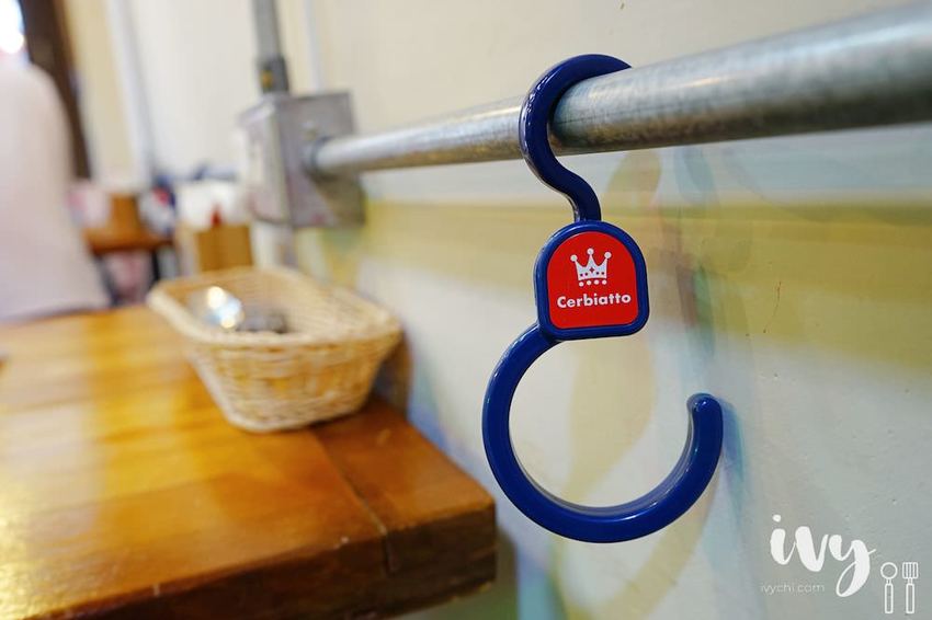 麥意斯咖啡蔬食|台中西屯充滿異國風采的素食咖啡餐廳,嚴選新鮮食材和自家烘培咖啡,餐點口感豐富,咖啡香甜滑順很值得一試!