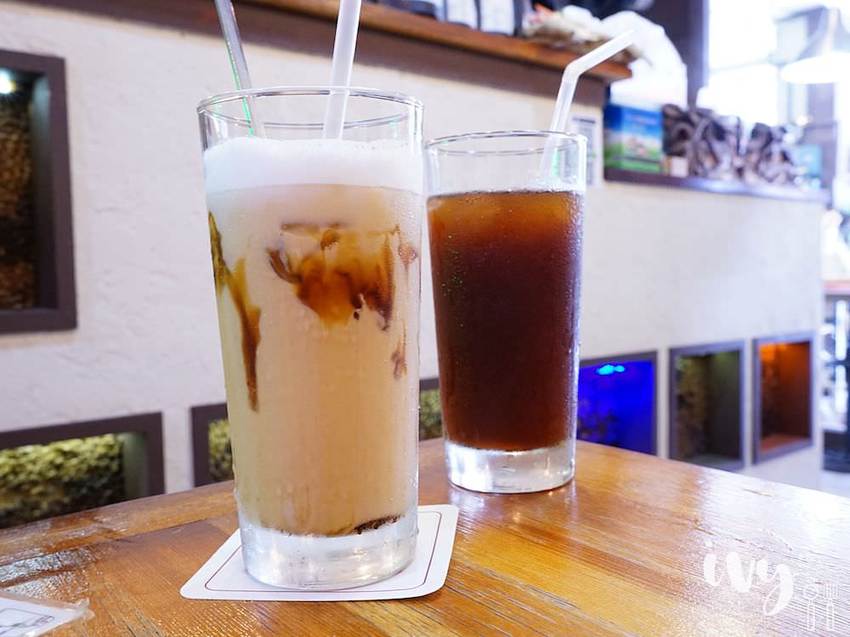 麥意斯咖啡蔬食|台中西屯充滿異國風采的素食咖啡餐廳,嚴選新鮮食材和自家烘培咖啡,餐點口感豐富,咖啡香甜滑順很值得一試!