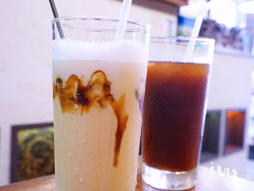 麥意斯咖啡蔬食|台中西屯充滿異國風采的素食咖啡餐廳,嚴選新鮮食材和自家烘培咖啡,餐點口感豐富,咖啡香甜滑順很值得一試!