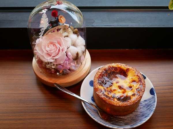 Couch Potato Brunch 沙發馬鈴薯早午餐：Couch Potato Brunch 沙發馬鈴薯早午餐-台中公園附近新開幕早午餐  餐點夠水準  闆娘好美好好聊  環境超適合放鬆  我要當顆躺在沙發的馬鈴薯