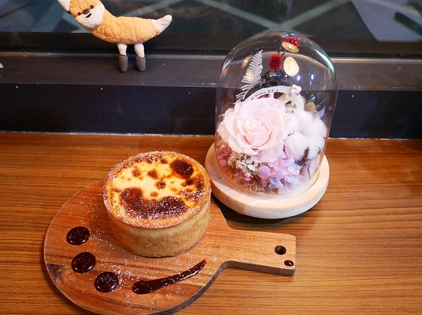 Couch Potato Brunch 沙發馬鈴薯早午餐：Couch Potato Brunch 沙發馬鈴薯早午餐-台中公園附近新開幕早午餐  餐點夠水準  闆娘好美好好聊  環境超適合放鬆  我要當顆躺在沙發的馬鈴薯