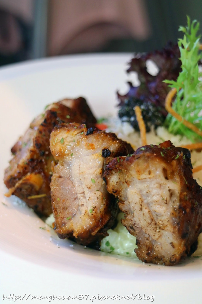 20180524_180524_0026 20180524_180524_0026