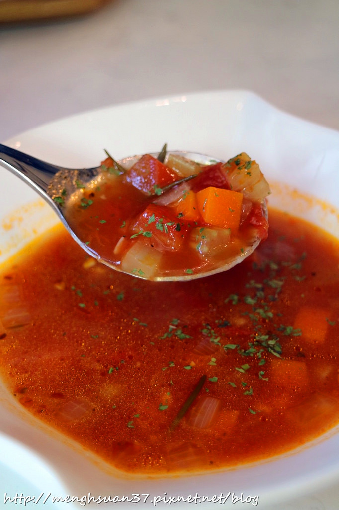 20180524_180524_0022 20180524_180524_0022