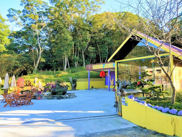 7號驛站:【桃園大溪景點】7號驛站~鵝黃色餐廳大片落地窗用餐氣氛佳 木工藝品欣賞 慈湖賞梅花落羽松中繼站 7號驛站:【桃園大溪景點】7號驛站~鵝黃色餐廳大片落地窗用餐氣氛佳 木工藝品欣賞 慈湖賞梅花落羽松中繼站