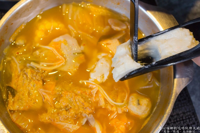 高雄左營︱情人節,找個高雅精緻火鍋店,在陽光包圍之中暖暖度過吧!【九勺涮涮鍋】