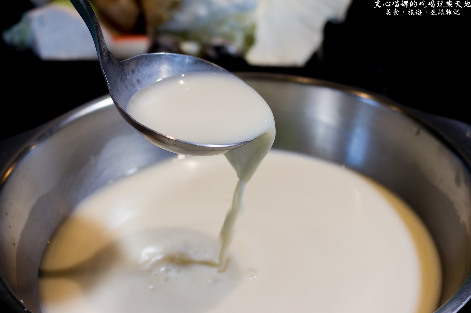 高雄左營︱九勺涮涮鍋　新開幕！！在清爽的環境裡吃鍋物，夏天裡不用再揮汗的高雅享受！