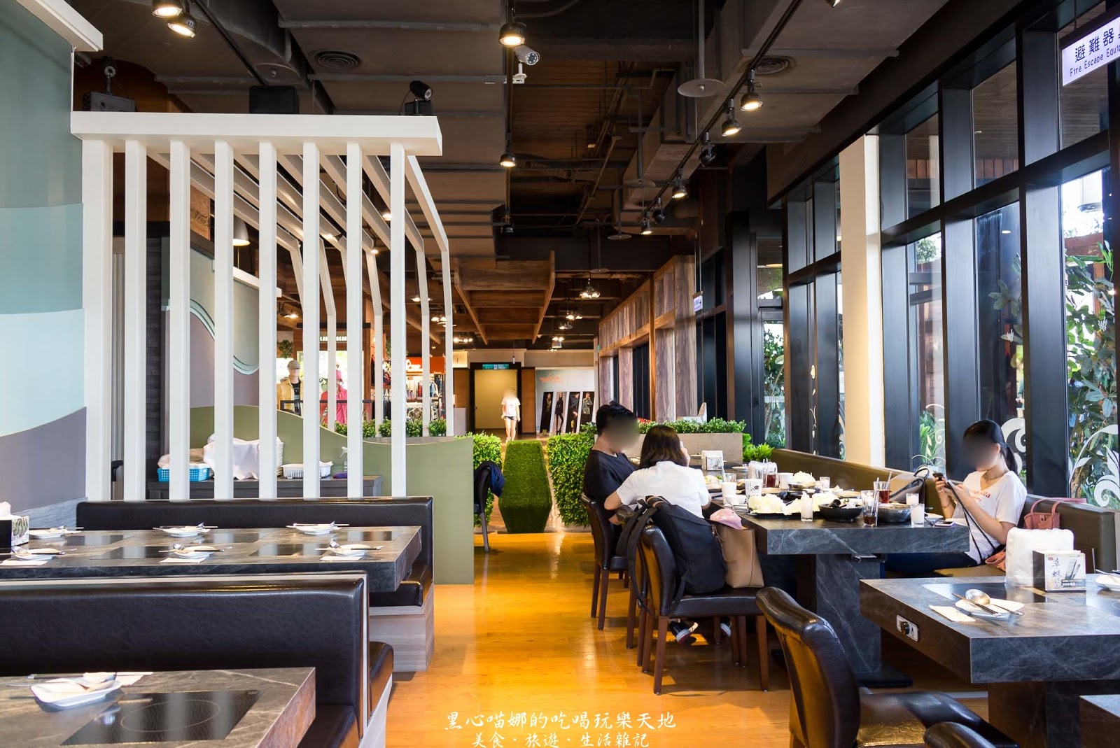 高雄左營︱九勺涮涮鍋　新開幕！！在清爽的環境裡吃鍋物，夏天裡不用再揮汗的高雅享受！