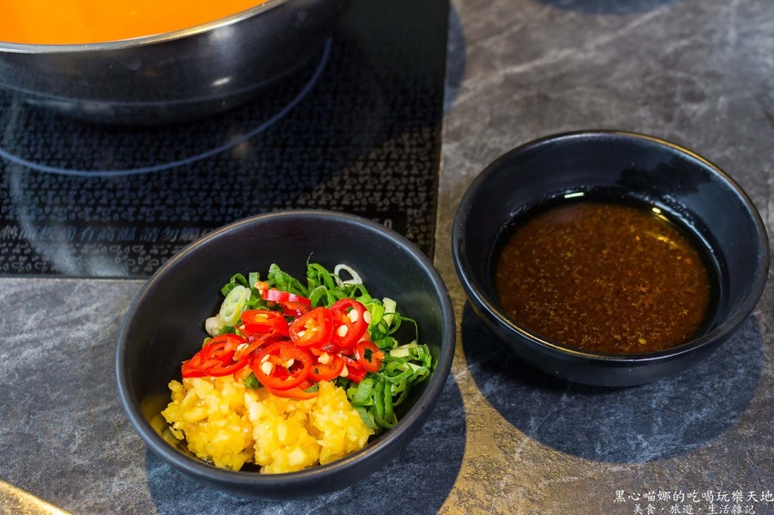 高雄左營︱情人節,找個高雅精緻火鍋店,在陽光包圍之中暖暖度過吧!【九勺涮涮鍋】