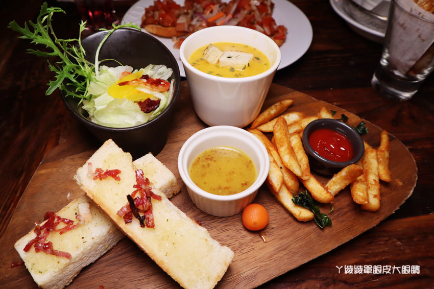 新竹美食餐廳推薦佐佐義，竹北平價義式料理！小木偶童話玻璃屋