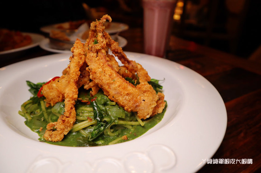 新竹美食餐廳推薦佐佐義，竹北平價義式料理！小木偶童話玻璃屋