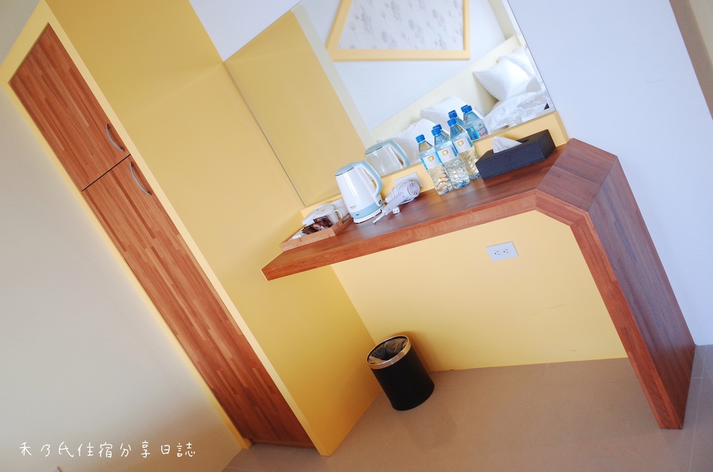 18-05-19-23-55-04-770_deco.jpg 18-05-19-23-55-04-770_deco.jpg