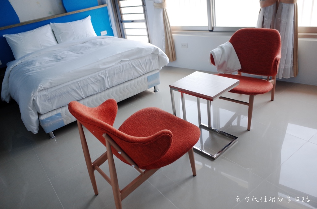 18-05-20-19-03-45-464_deco.jpg 18-05-20-19-03-45-464_deco.jpg