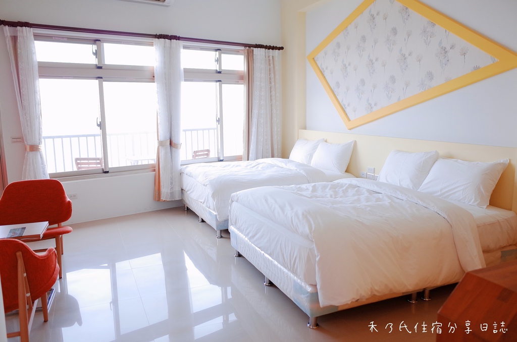 18-05-19-23-34-00-108_deco.jpg 18-05-19-23-34-00-108_deco.jpg