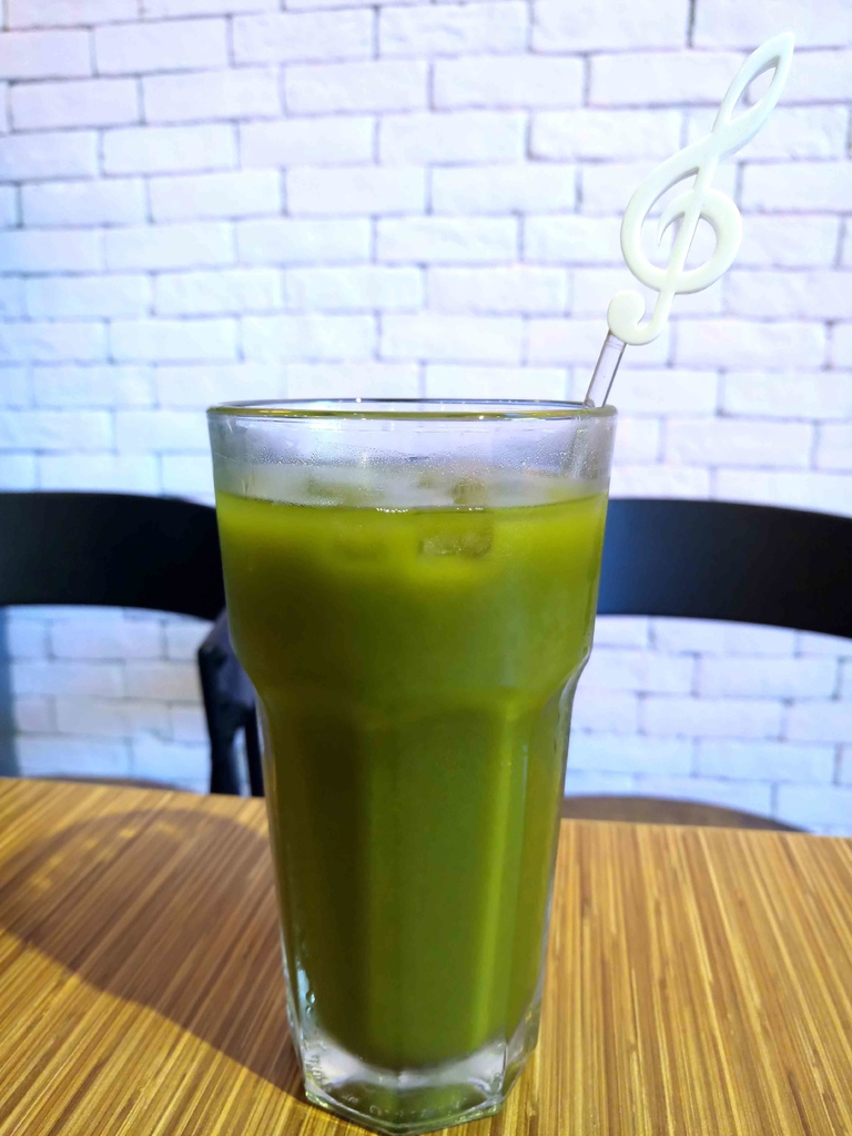 【桃園】義匠義式湯麵專賣店☞桃園藝文特區特色義式湯麵，提供多種醬汁任你選擇，超澎湃海鮮讓人吃到嘴軟!