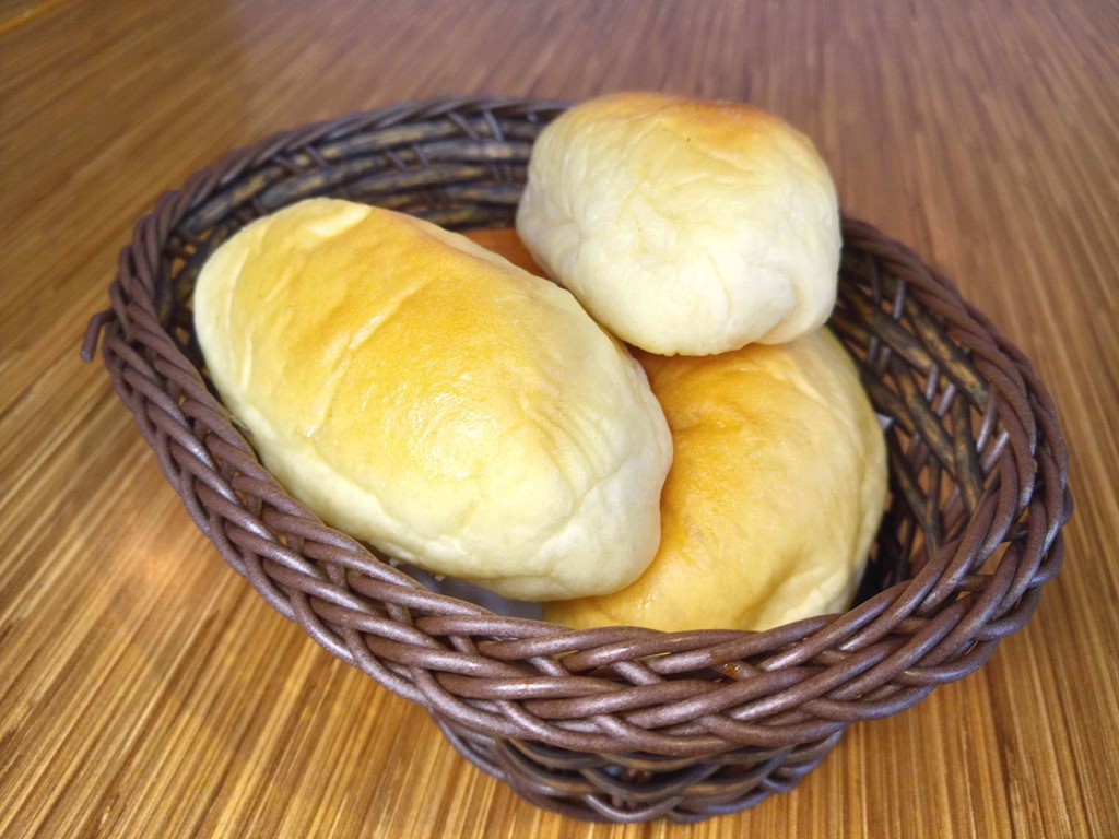 【桃園】義匠義式湯麵專賣店☞桃園藝文特區特色義式湯麵，提供多種醬汁任你選擇，超澎湃海鮮讓人吃到嘴軟!