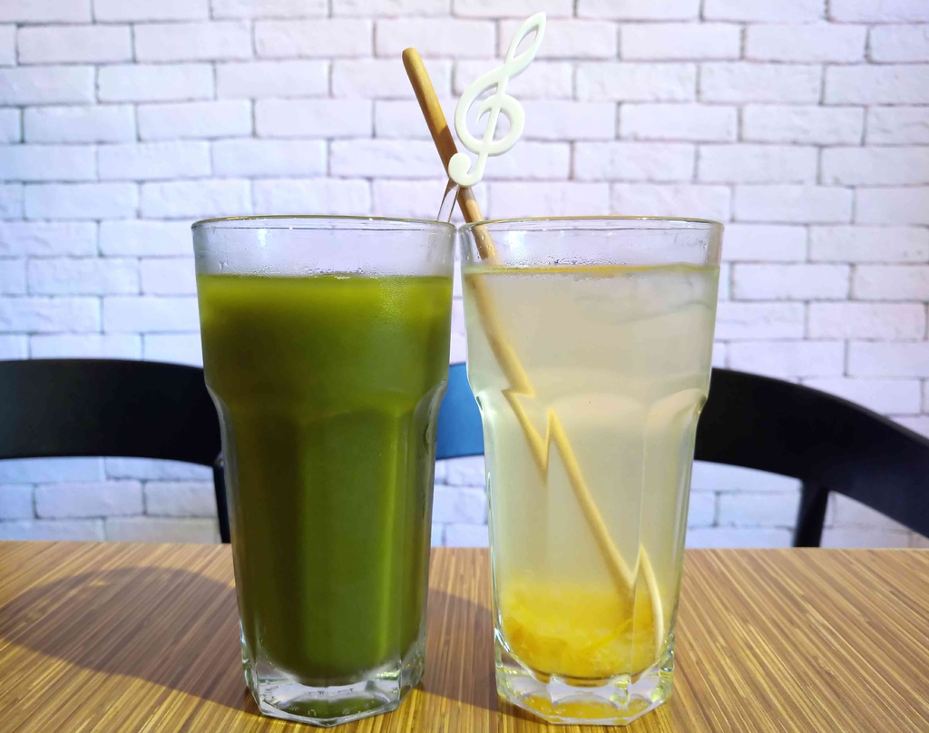 【桃園】義匠義式湯麵專賣店☞桃園藝文特區特色義式湯麵，提供多種醬汁任你選擇，超澎湃海鮮讓人吃到嘴軟!