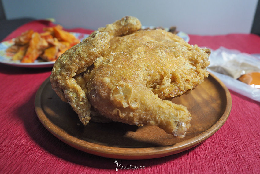 三重好吃炸雞 陳季炸雞 黃金春雞新登場！豪邁爽快大口吃雞︱三重人氣宵夜首選 | YOUZI 佑子 - 美食旅行 Travel, Food, Life