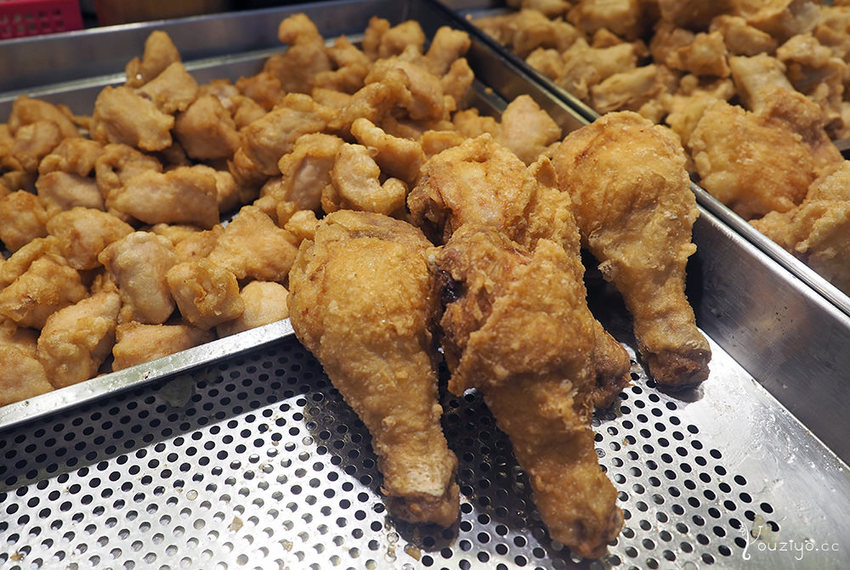 三重好吃炸雞 陳季炸雞 黃金春雞新登場！豪邁爽快大口吃雞︱三重人氣宵夜首選 | YOUZI 佑子 - 美食旅行 Travel, Food, Life