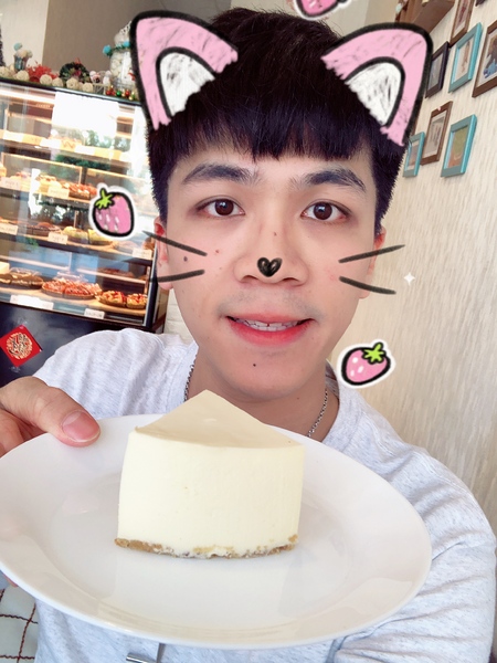 宮青恬:宮青恬-手作甜塔:竹南立達街上的寵物友善甜點店 *可內用提供wifi(無廁所),前一日私訊可訂購整份塔ヾ(*´∀ ˋ*)ノ