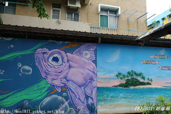 【高雄。苓雅】衛武營彩繪社區。衛武迷迷村。整個社區就是巨人的美術館