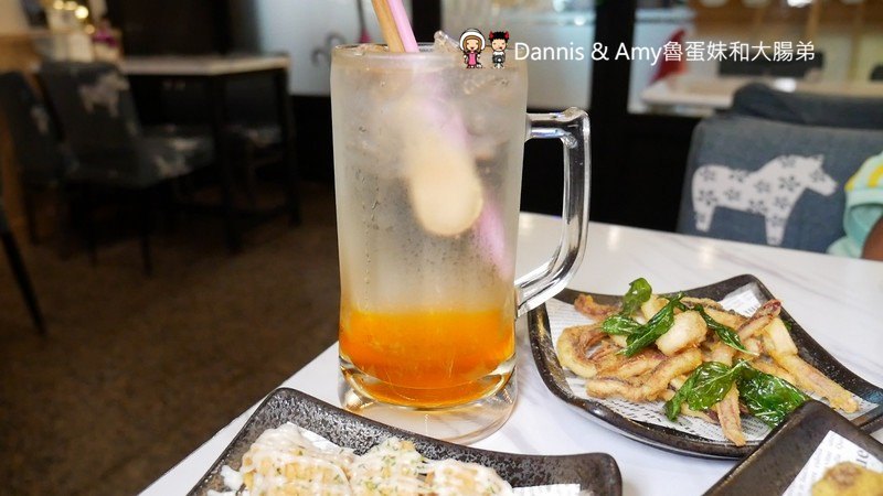 《新竹開到凌晨的店推薦》茶街複合式飲食店。從晚餐賣到宵夜。深夜牛肉麵x手工水餃x珍珠奶茶終於開賣啦!︱跨年包場聚餐超適合(影片) 《新竹開到凌晨的店推薦》茶街複合式飲食店。從晚餐賣到宵夜。深夜牛肉麵x手工水餃x珍珠奶茶終於開賣啦!︱跨年包場聚餐超適合(影片)