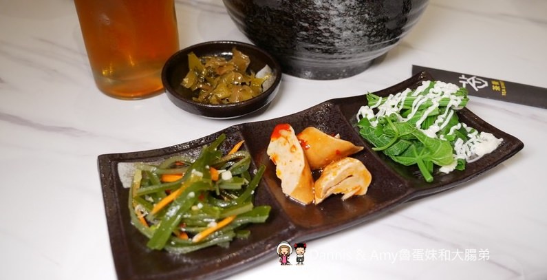 《新竹開到凌晨的店推薦》茶街複合式飲食店。從晚餐賣到宵夜。深夜牛肉麵x手工水餃x珍珠奶茶終於開賣啦!︱跨年包場聚餐超適合(影片) 《新竹開到凌晨的店推薦》茶街複合式飲食店。從晚餐賣到宵夜。深夜牛肉麵x手工水餃x珍珠奶茶終於開賣啦!︱跨年包場聚餐超適合(影片)