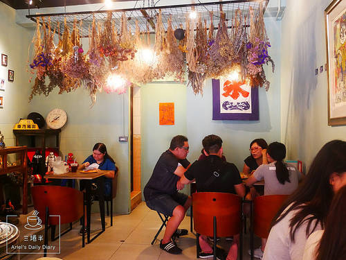 【屏東美食】巷仔內的三埢半 ✦ 每日變換口味霜淇淋 ✦ 輕食熱壓吐司 ✦ 夏天的下午茶清爽滋味