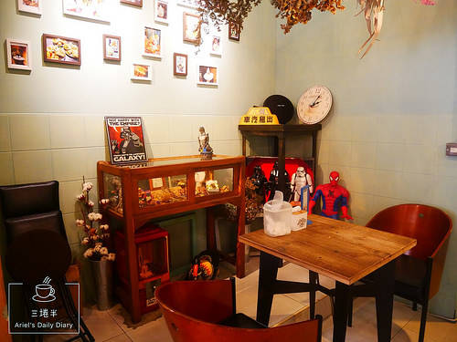 【屏東美食】巷仔內的三埢半 ✦ 每日變換口味霜淇淋 ✦ 輕食熱壓吐司 ✦ 夏天的下午茶清爽滋味