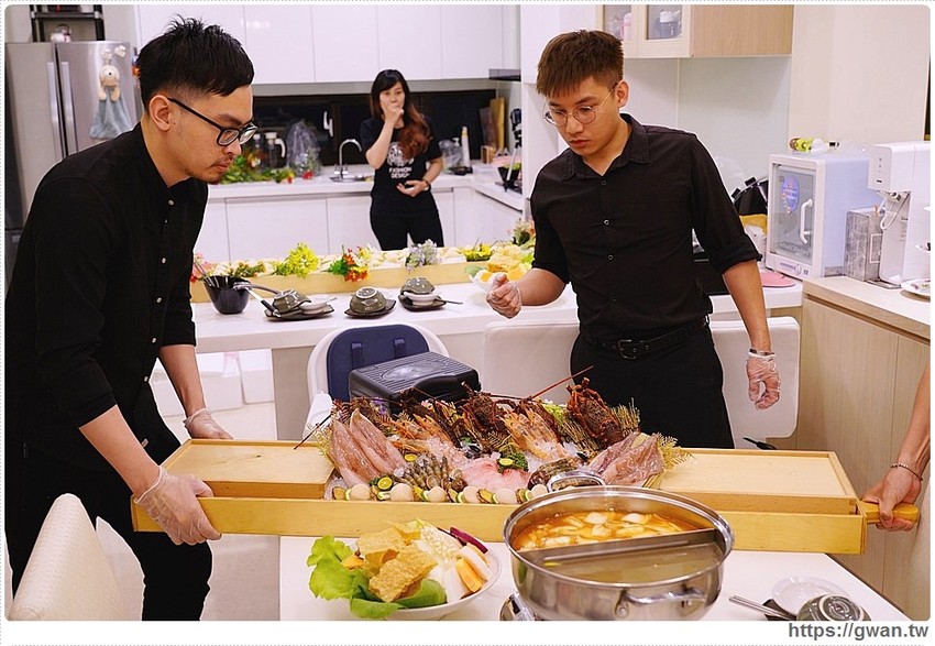 台中超狂屠龍到你家，客製化海鮮服務，一通電話在家吃屠龍大餐！